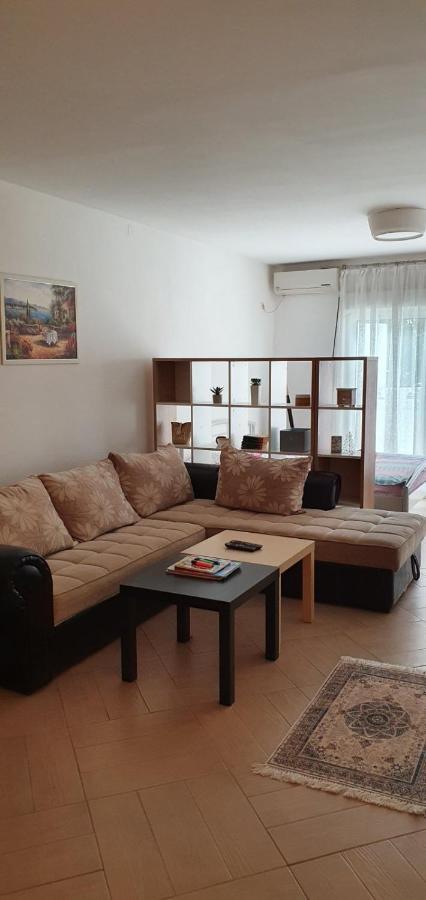 Iskra Apartment *